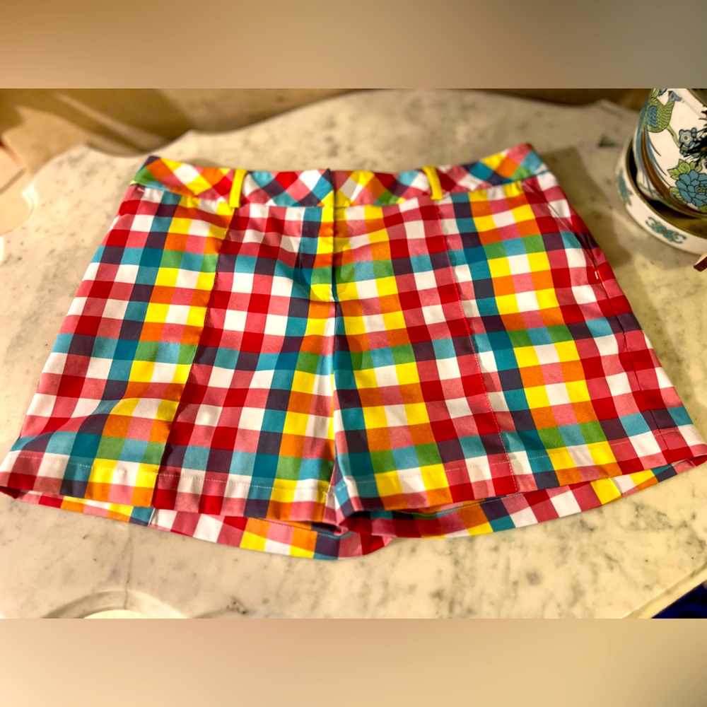 EUC -Like New- Vibrant Plaid Women's Slazenger Golf Shorts sz 8